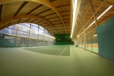 Tennis hall directly in the hotel